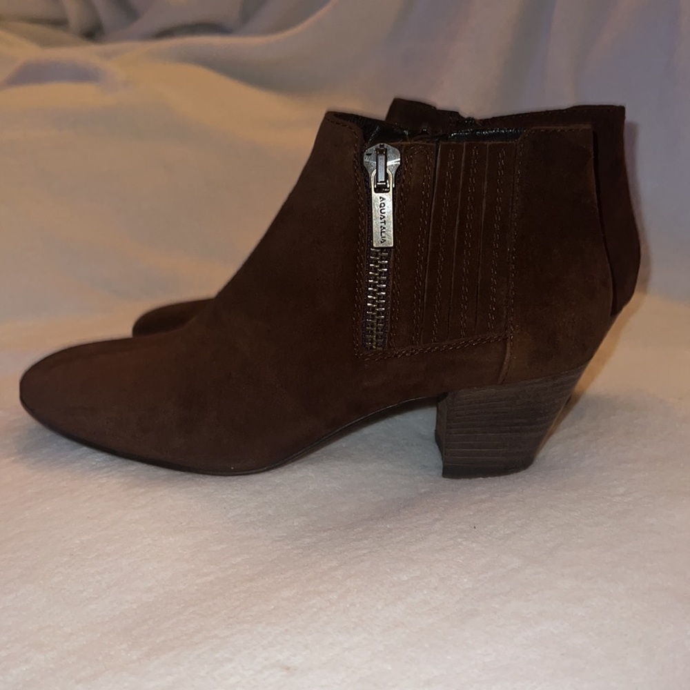 AQUATALIA FALLON CHELSEA BOOTS sz 9